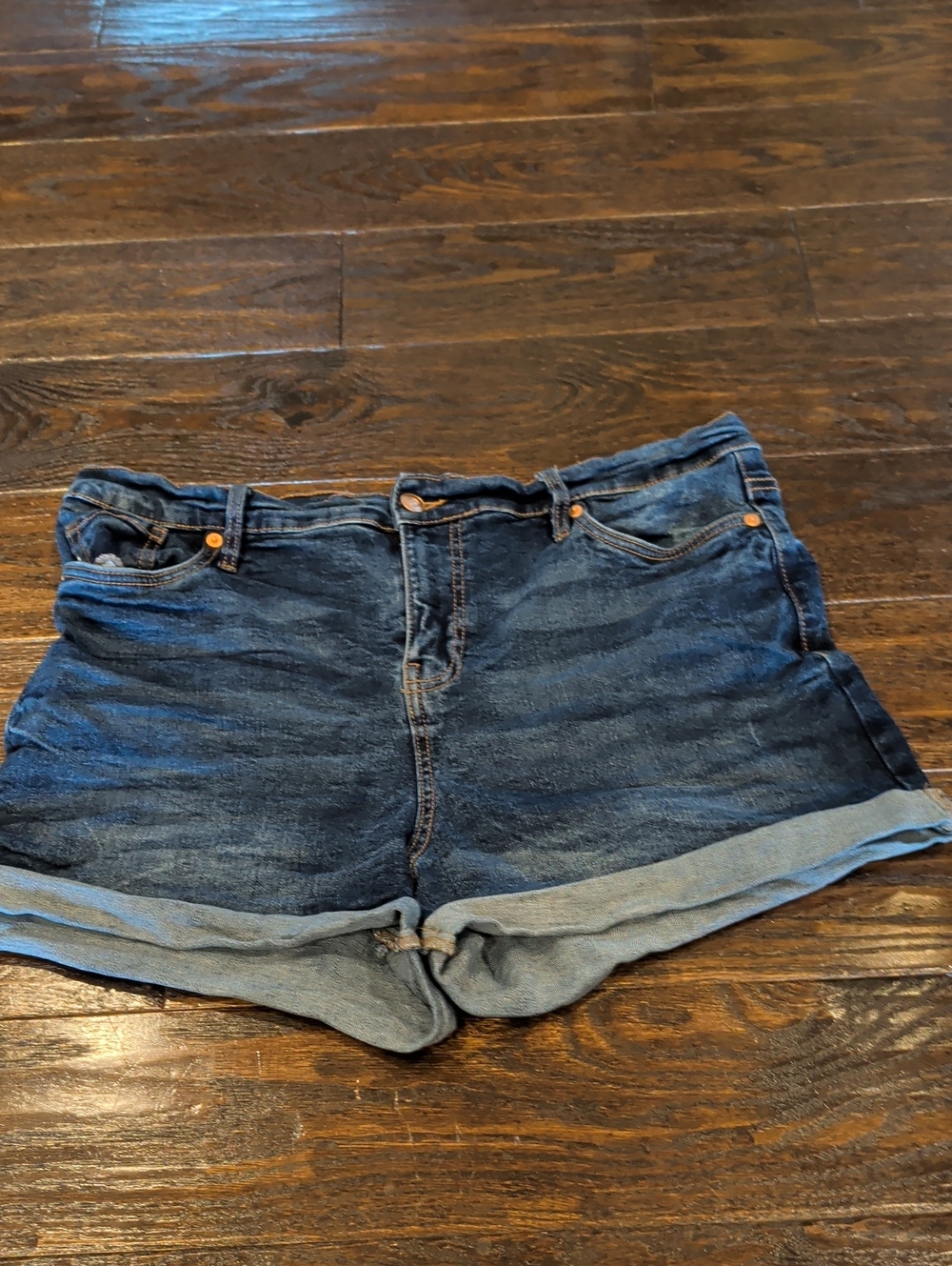Women's Dark Blue Rolled-Hem Denim Shorts
